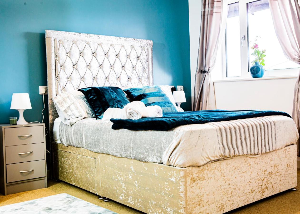 Wolverhampton City View Екстер'єр фото