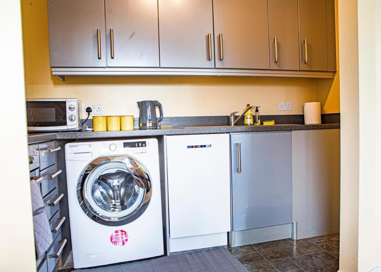 Wolverhampton City View Екстер'єр фото