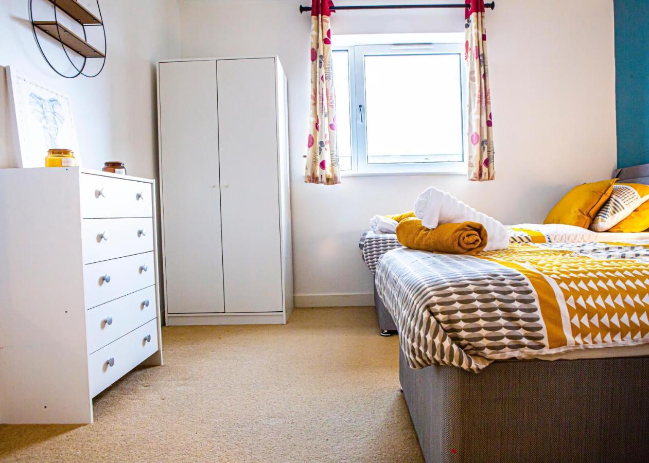 Wolverhampton City View Екстер'єр фото